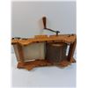 Image 6 : Westinghouse Wool Carder Machine - 17" x 22" x 9"