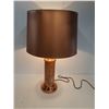 Image 4 : Vintage Copper End Table Lamp w/Shade & Fern Brass Details - 23.5" x 13" - Works