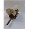 Image 4 : Covered Wagon Decor - 13" x 6.5"