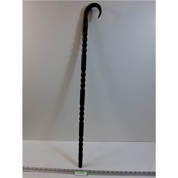 Vintage Wood Carved Cane w/Animal Horn Hande - 39" Long