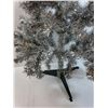Image 3 : Vintage Small Silver Artificial Christmas Tree - 45" x 25"