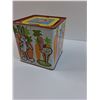 Image 4 : Vintage Bugs Bunny Jack-in-the-Box - As Is, Bunny Missing Ears