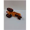 Image 4 : Vintage Louis Marx Plastic Tractor - 1:16 Model Scale