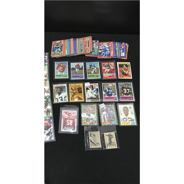 LOT OF 20+ VINTAGE FOOTBALL CARDS
