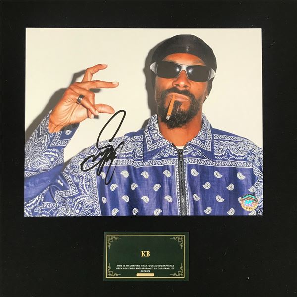 SNOOP DOGG SIGNED 8X10 PHOTO KB COA