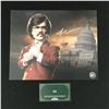 Image 1 : PETER DINKLAGE SIGNED 8X10 PHOTO (KB AUTHENTICS COA)