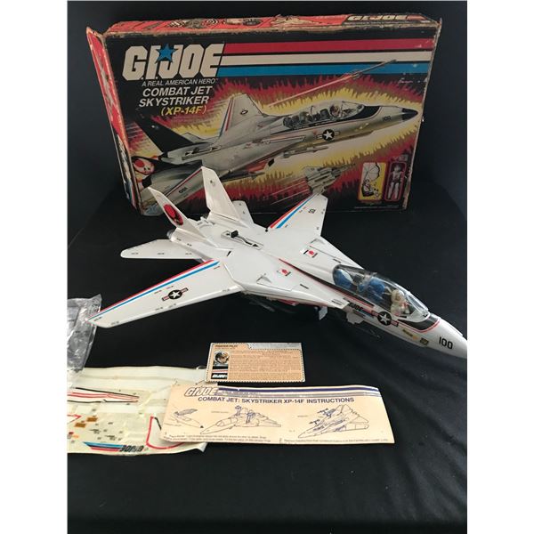 VINTAGE HIGH GRADE AND COMPLETE G.I JOE SKYSTRIKER COMBAT JET WITH BOX AND MANUAL
