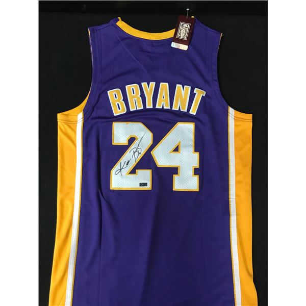 KOBE BRYANT SIGNED LA LAKERS PURPLE JERSEY  (PANINI COA)