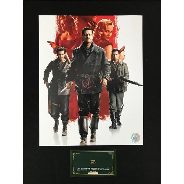 BRAD PITT SIGNED "INGLORIOUS BASTARDS" 8X10 PHOTO (KB AUTHENTICS)