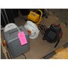 Image 2 : 9 Small Assorted Space heaters
