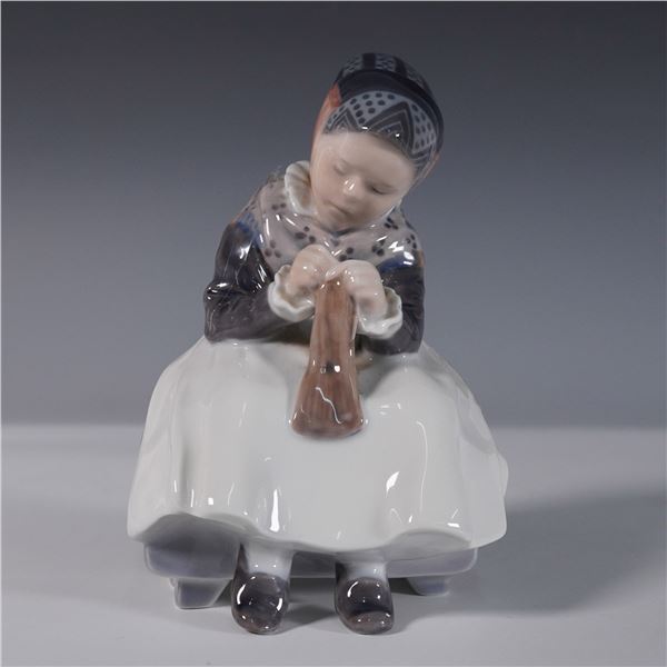 Royal Copenhagen Porcelain Figurine, Amager Girl Knitting