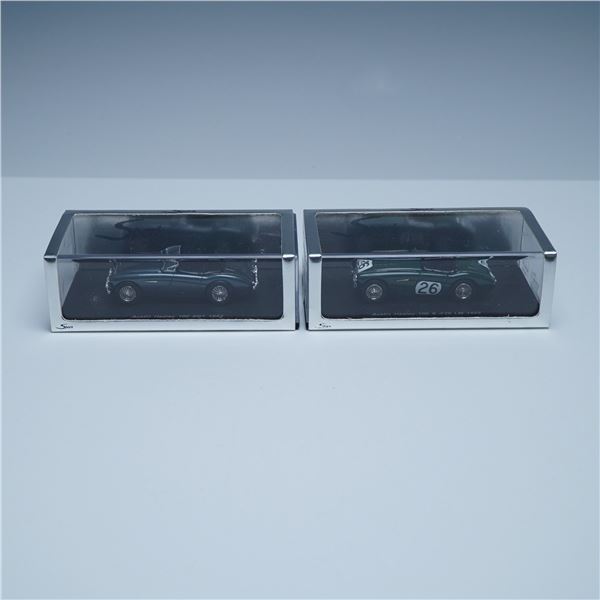 Pair of Spark 1:43 Scale Austin Healey Model Cars