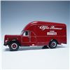 Image 1 : Alfa Romeo Pirelli Van Model 1:43 Scale