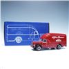 Image 6 : Alfa Romeo Pirelli Van Model 1:43 Scale