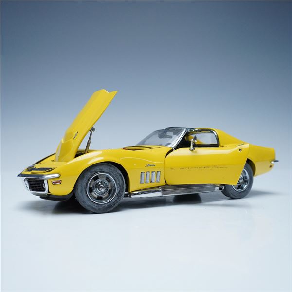 Danbury Mint 1969 Chevrolet Corvette ZL-1 Coupe 1:24 Scale Diecast Model