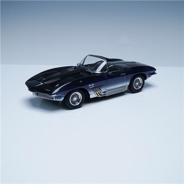Mako Shark Corvette Model 1:18 Scale