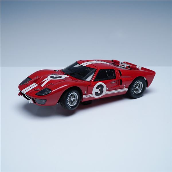 Exoto 1967 Ford GT40 Die Cast Model 1:18 Scale