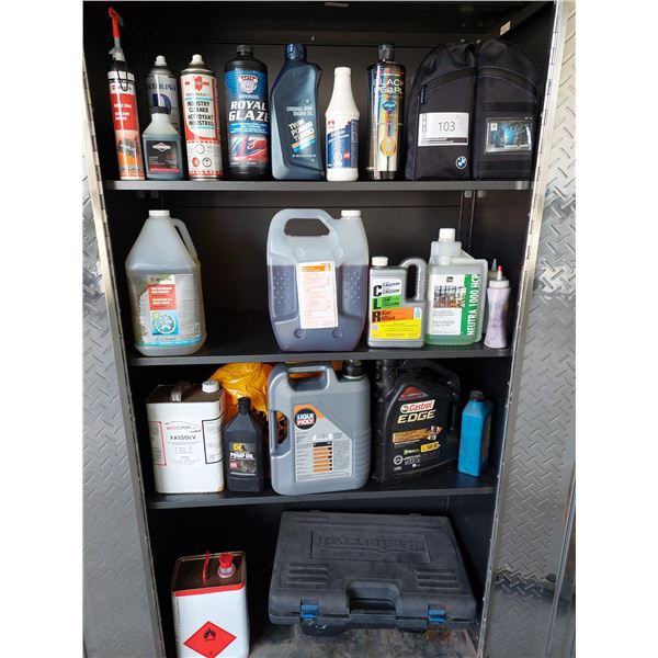 LOT DE PRODUITS ASSORTIS