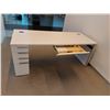 Image 2 : COMPRESSEUR SILVER 15, A/ RESERVOIR (CONDITION INCONNUE ET INSTALLÉ EN HAUTEUR)