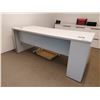 Image 2 : BUREAU DE TRAVAIL 72" X 30" X 29.5"