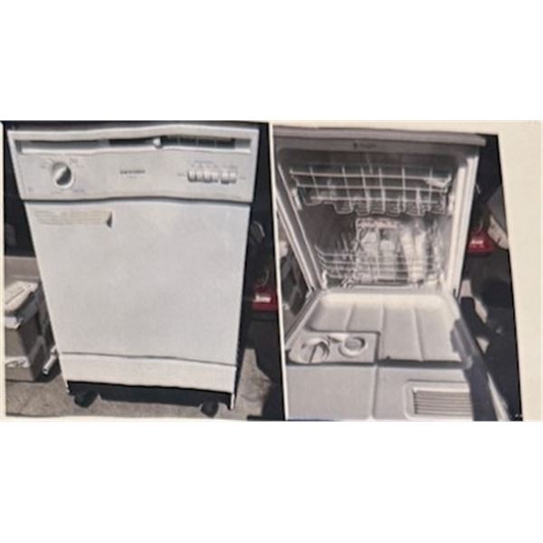 Moffat Portable Dishwasher 24" Exterior Width