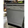 Image 2 : Moffat Portable Dishwasher 24" Exterior Width