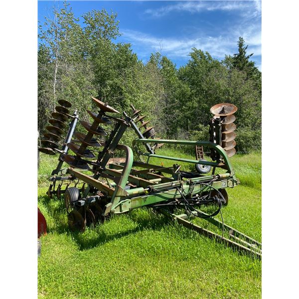 JD 235 24 Tandem Disc, smooth blades, SN. 013571A