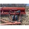 Image 3 : 2- IH 6200, 12 Press Drills, one section has grass attachment