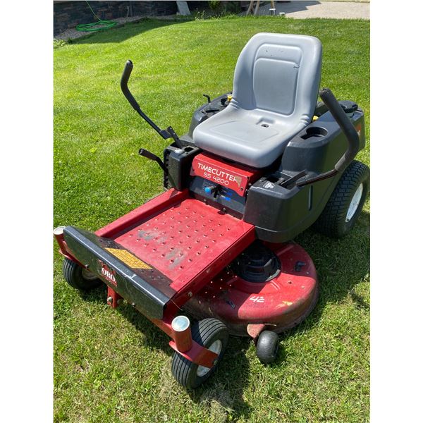 Toro 54 in Zero Turn Riding mower