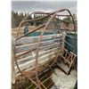Image 2 : Metal frame c/w plastic feed trough & round bale feeder