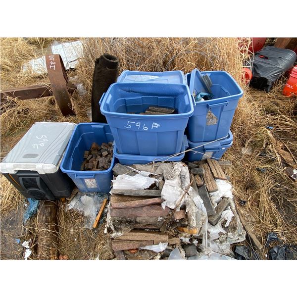 Qty of decorative stone c/w totes