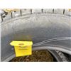 Image 2 : 2- LT275/65R20 tires