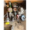 Image 1 : 1- Lot of various elec. Tools