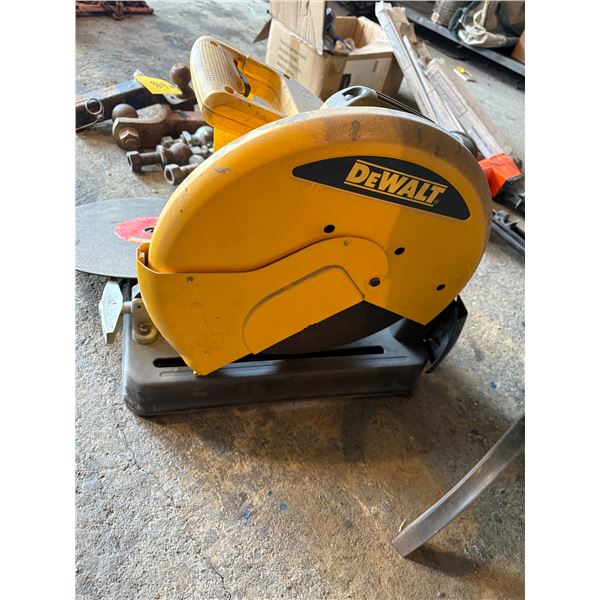 DeWalt cut-off c/w 2- blades