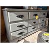 Image 1 : 9-Drawer dresser