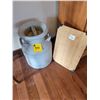 Image 1 : (In house) Approx. 10-gal Milk can & bamboo cutting board