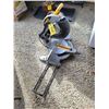 Image 1 : DeWalt DW715 12 in. compound mitre saw