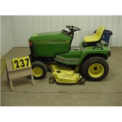 John Deere 425