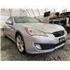 Image 8 : 32 -- 2010 HYUNDAI GENESIS, SILVER, 225948 KMS, REAR WHEEL DRIVE