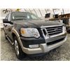 Image 8 : 105 -- 2007 FORD EXPLORER EDDIE BAUER, GREY, 255175 KMS, 4X4