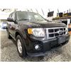 Image 8 : 108 -- 2010 FORD ESCAPE XLT, BLACK, 268772 KMS, ALL WHEEL DRIVE