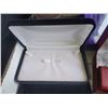 Image 5 : Magnifier & Jewelry Boxes A