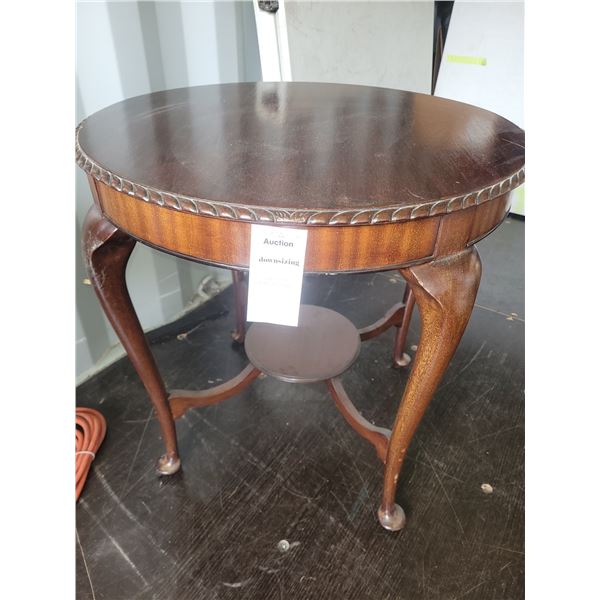Round Top Side Table C