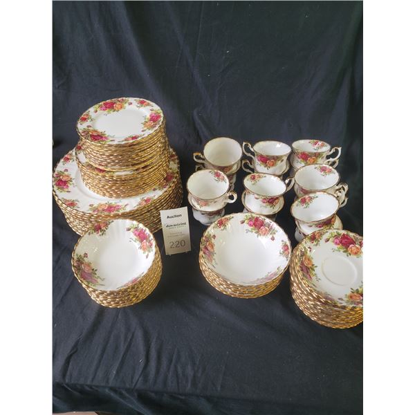 Royal Albert Old Country Roses A