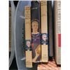 Image 4 : Books B