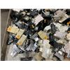 Image 2 : Lot of Relays & Bases