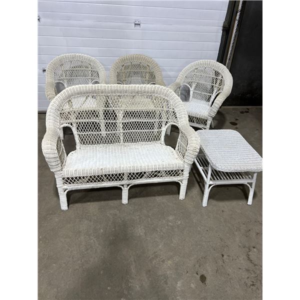 5 Piece Wicker Furniture Set