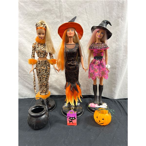 3 Halloween Barbies
