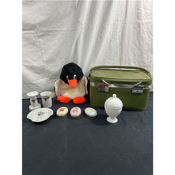 Bathroom / Vanity Decor