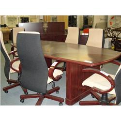 Mahogany Traditonal 8-ft Boardroom Table